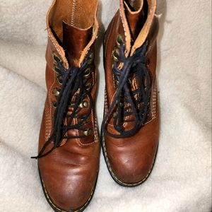 Dr. Marten Leona (rare)